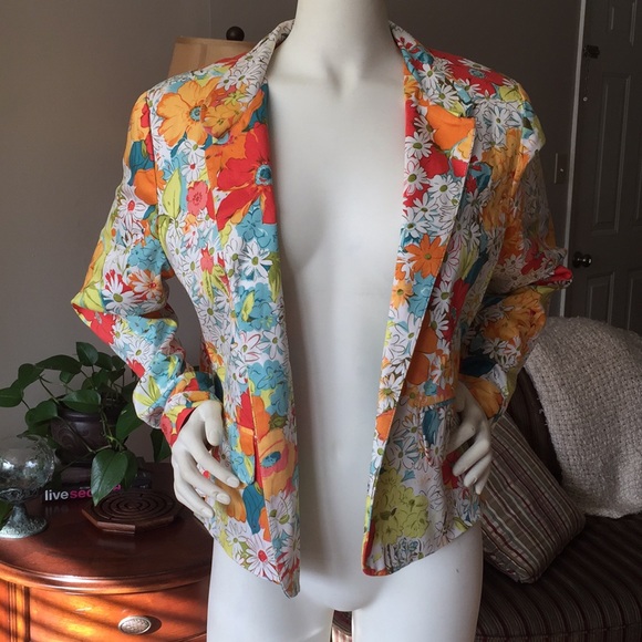 Transitions Jackets & Blazers - 🌺 NWT Transitions blazer 🌸